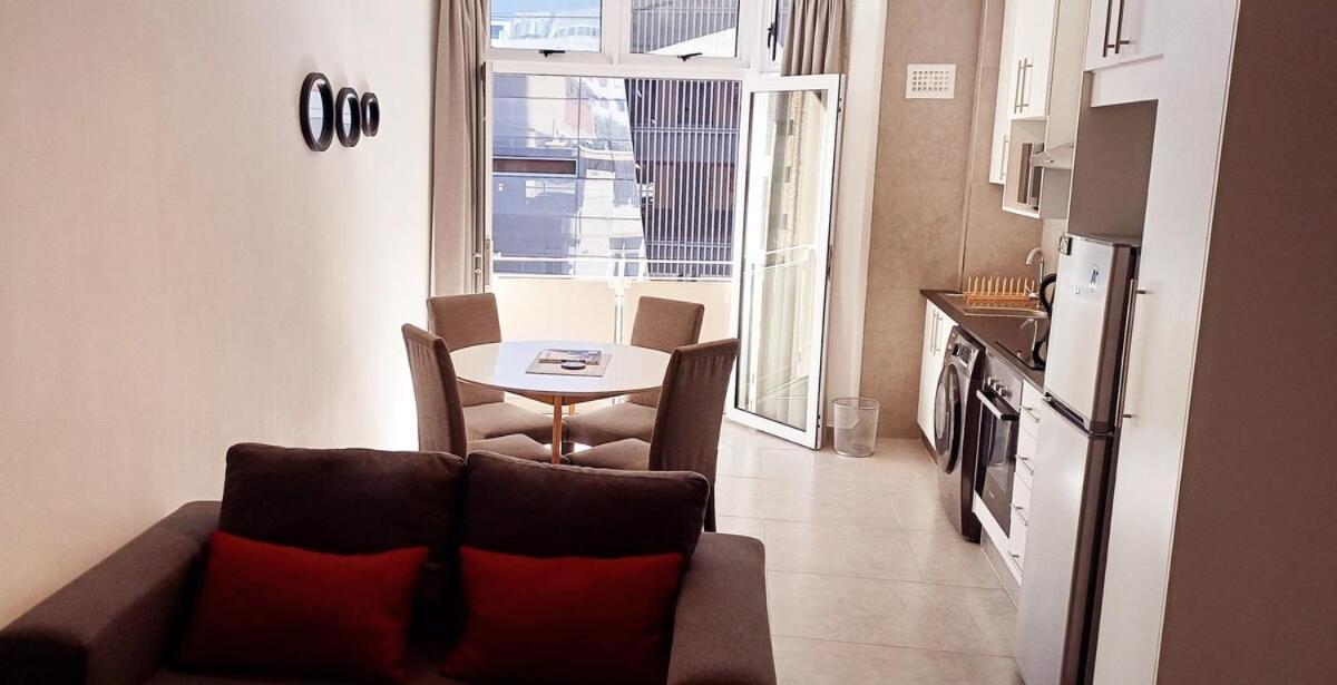 Hydepark 45 Apartment Cape Town